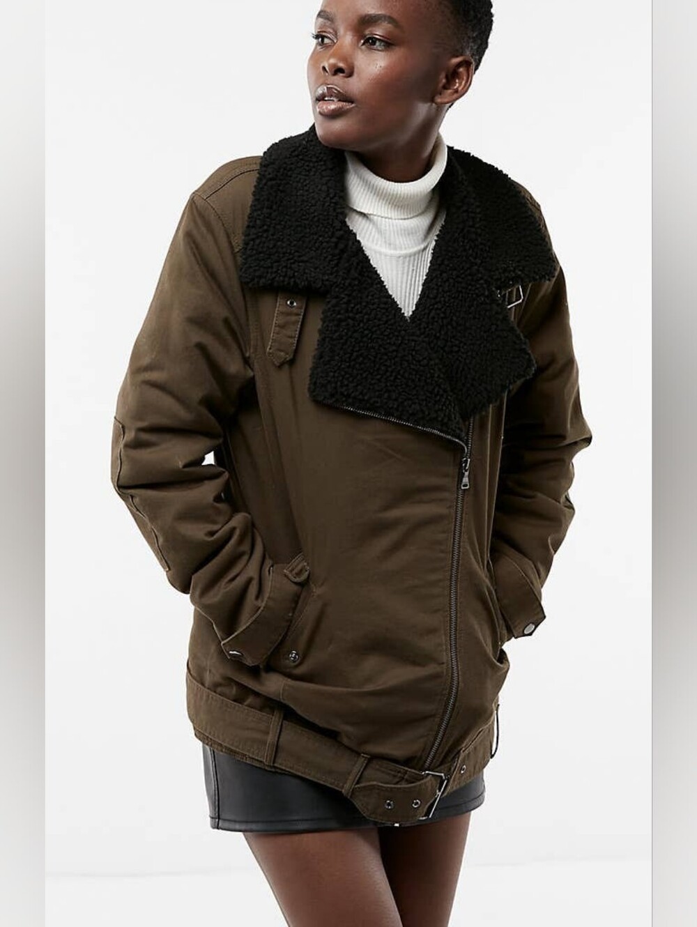 Express Women's XS olive green moto jacket black faux-sherpa Collar New. 18 inch